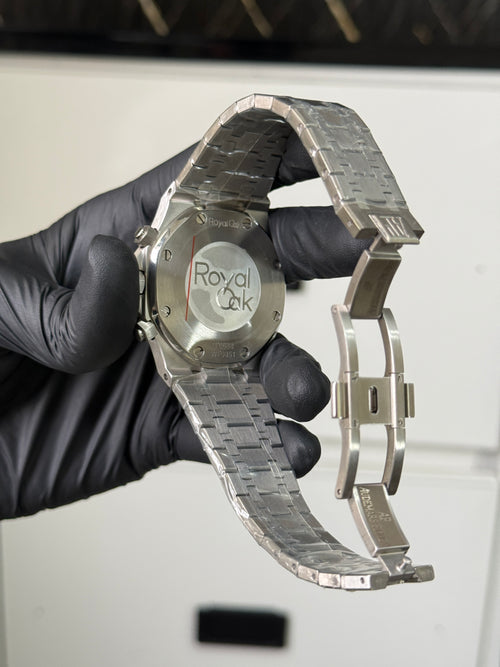 AP Chronograph